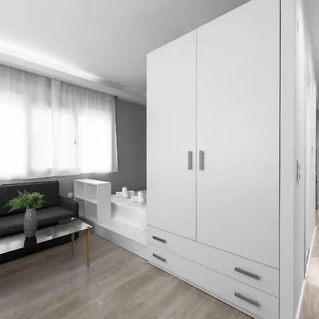 Denizen Boutique Apartments, Nilie Hospitality Mgmt-3