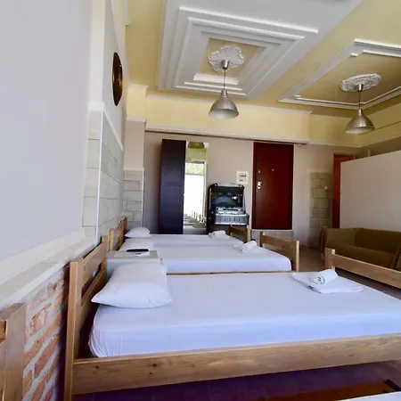 Comfort Room-2