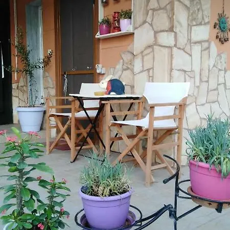 The House At The Pines-2