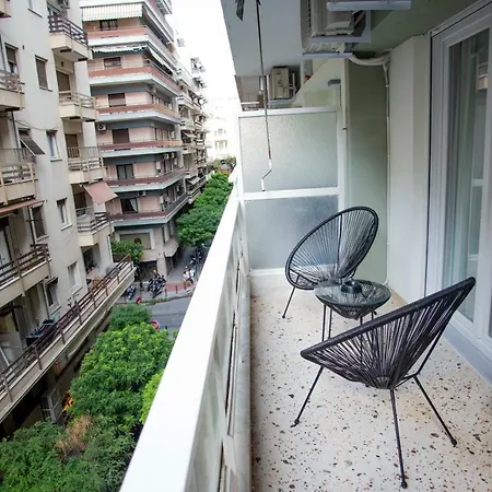 Thessaloniki Center Apartment On The Sea-3