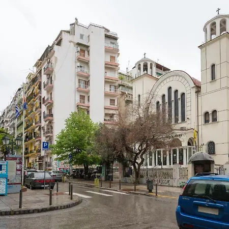Hippodrome Flatlet-2