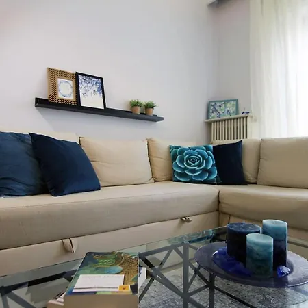 Charming Apartment-3