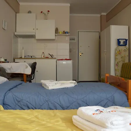 Eleni-Apartments-2