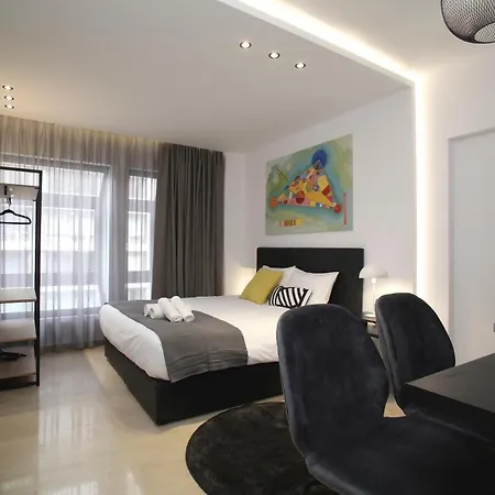 Zh Luxury Suites-3