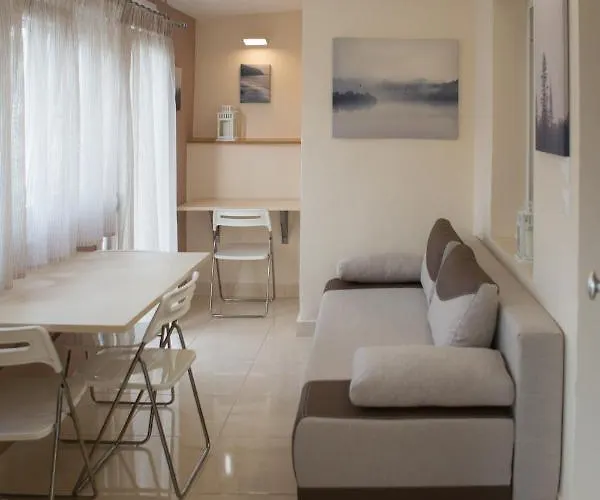 Kosmos Service Apartment Modern Spirit 1 Thessalonique