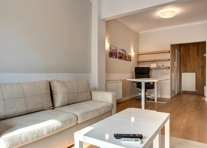 Huisdiervriedelijke Modern Style Home Near The Train Station Thessaloniki