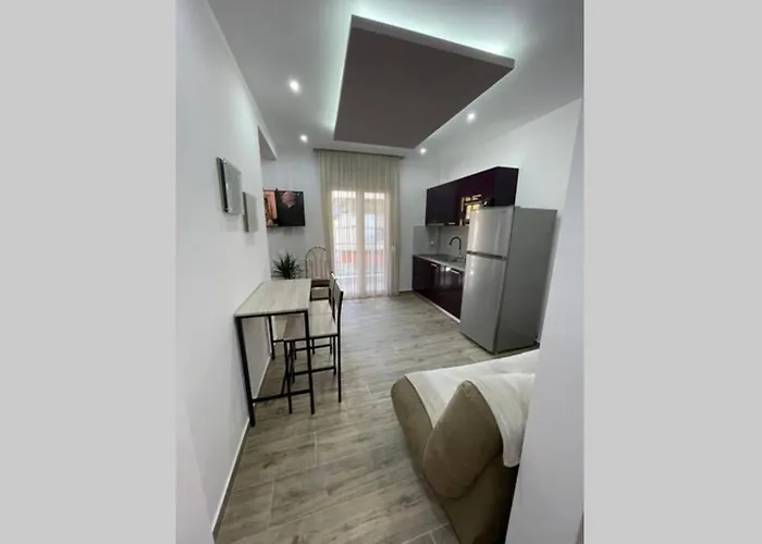 Comfort And Seaview Apartment Nea Paralia Salonicco