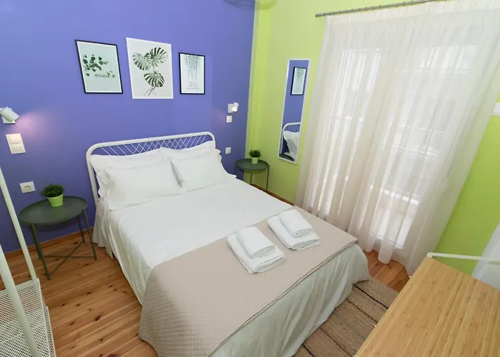 Large, Sunny, Modern Apartment Fully Renovated, Next To Agia Sofia Salonicco