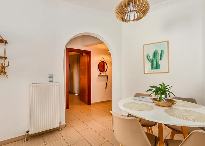 Haustierfreundliches Traveler Home 85M2 Free Parking Next To Center Thessaloniki